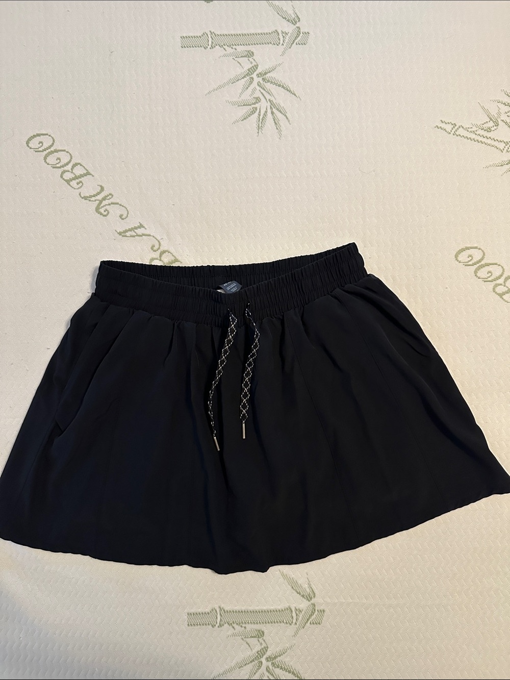Zobha Black Drawstring Golf Skorts NWOT